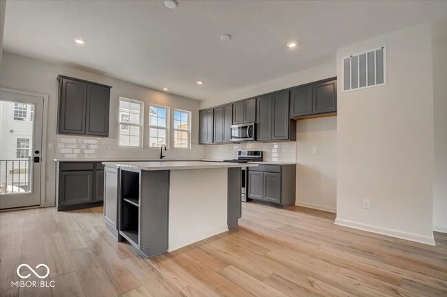 Building Photo - 14548 Brecon Ln