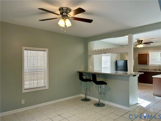 Building Photo - 704 Commerce St