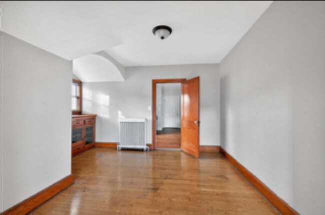 Foto del edificio - 3037 N 53rd St