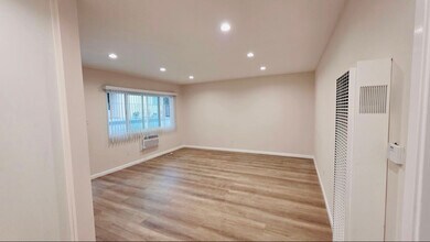 Building Photo - 138 N Belmont St