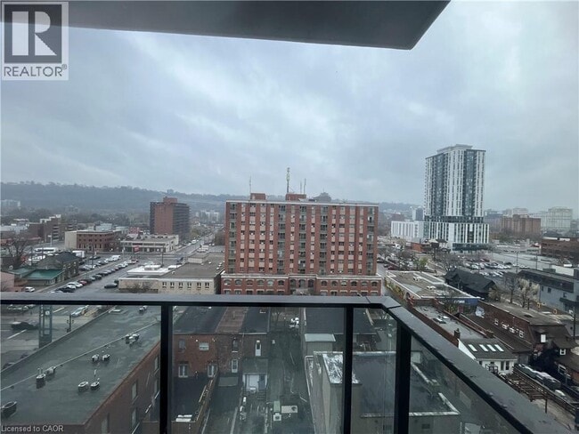 Photo du bâtiment - 1 Jarvis St