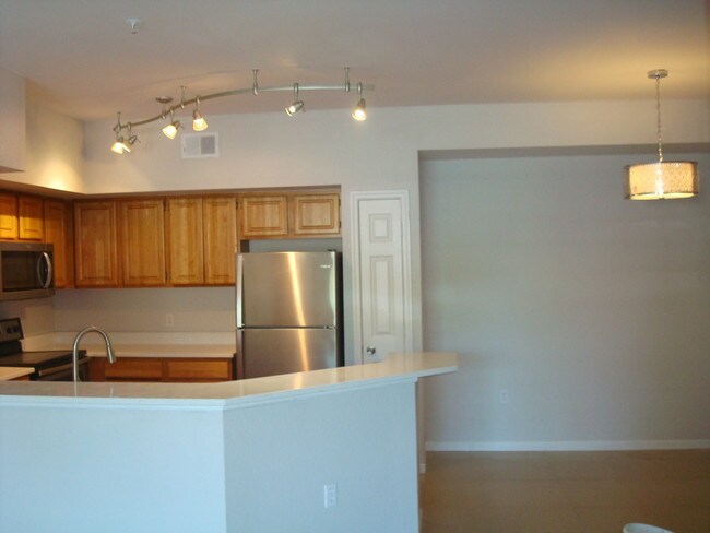 Foto del edificio - 13036 Mulberry Park Dr