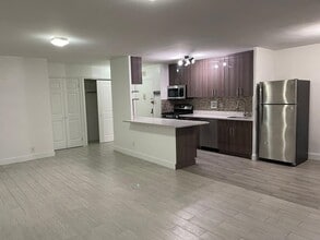 Building Photo - 280 Marin Blvd