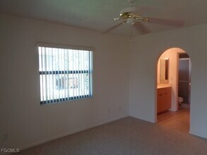 Building Photo - 2106 SW 51st St