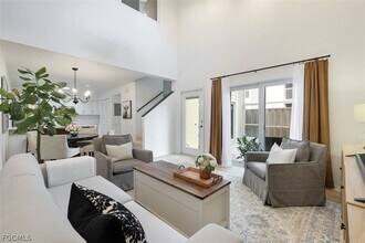 Building Photo - 13171 Whitehaven Ln