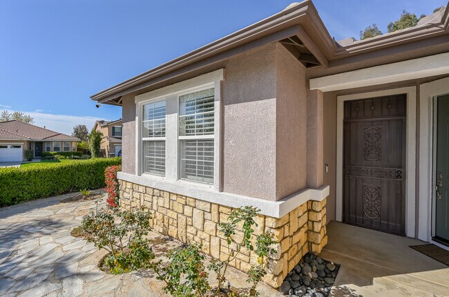 Foto del edificio - 35797 Rosedown Ln