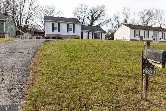 Building Photo - 6621 Greenvale Pkwy