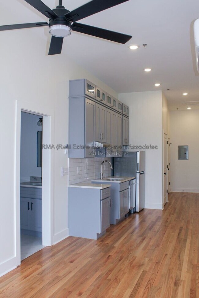 Building Photo - 6 Zebulon Street