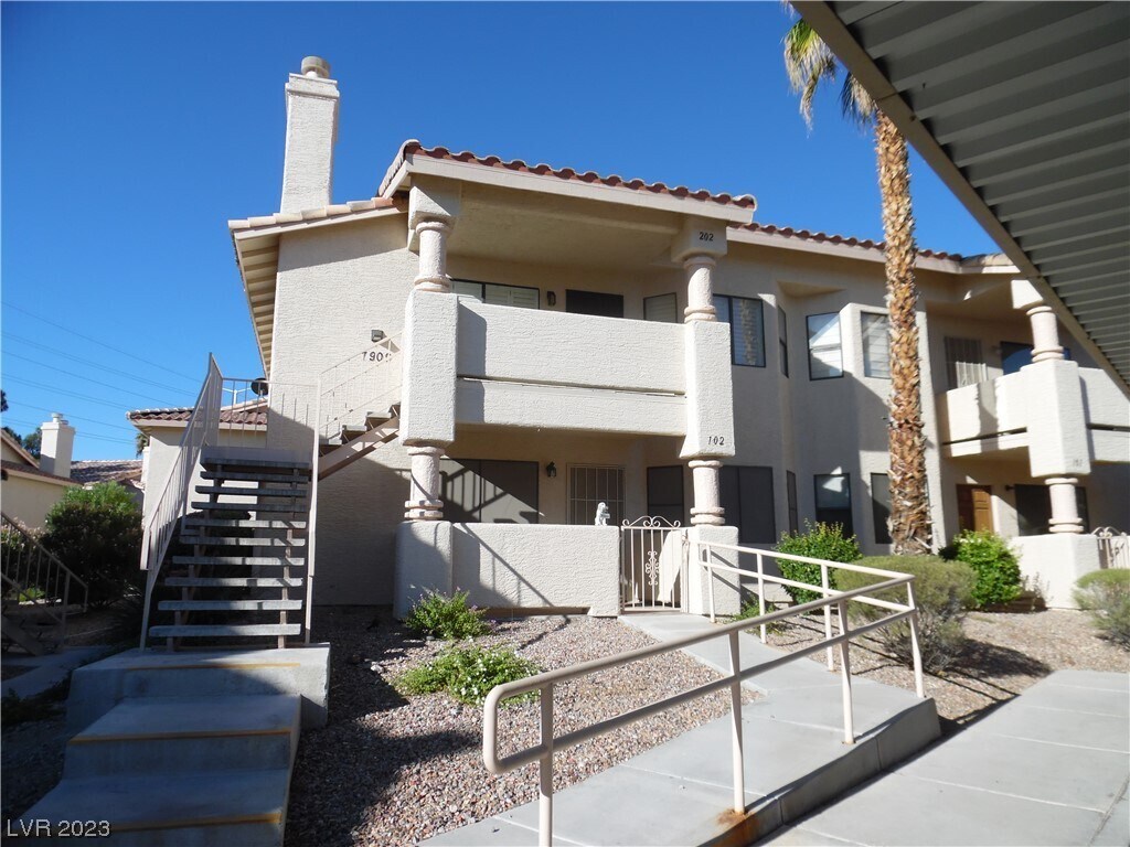 Primary Photo - 7909 Esterbrook Way
