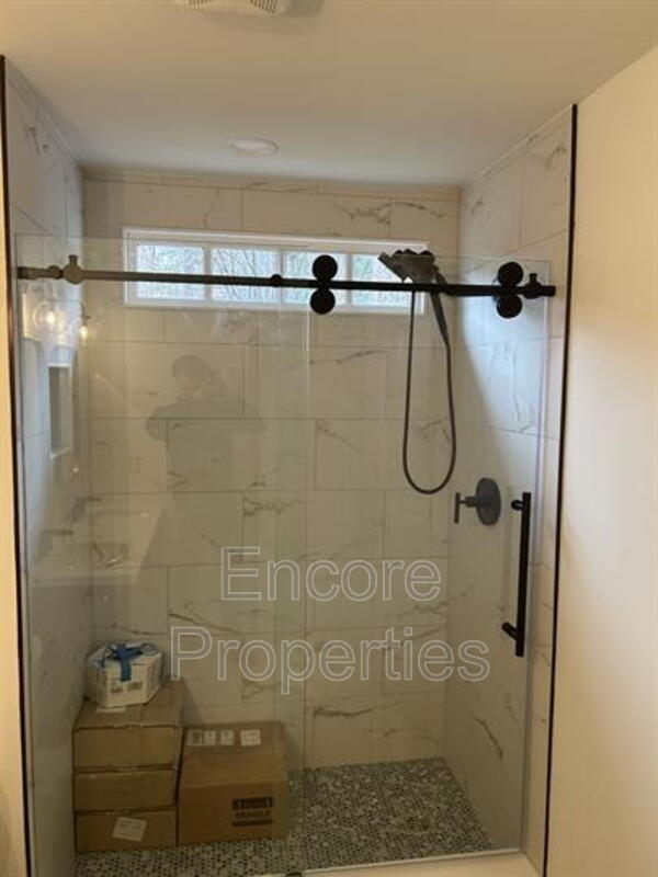 Foto del edificio - 2220 Bellaire Ave