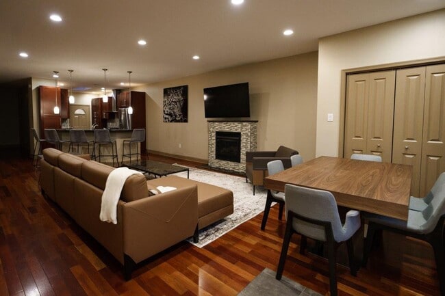 Photo - Northern Liberties 4 Bedroom House for Rent