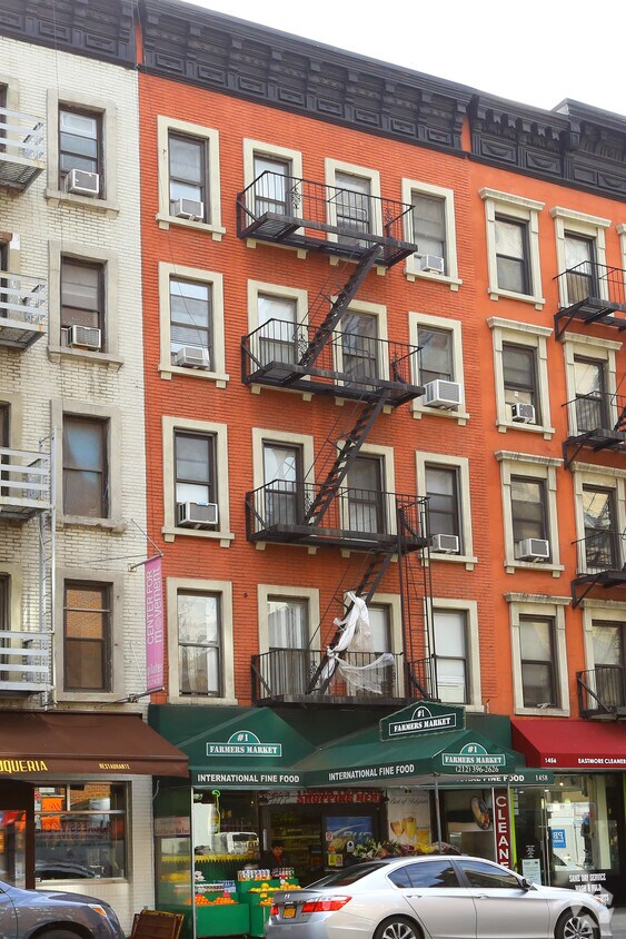 Primary Photo - 1458 Second Ave