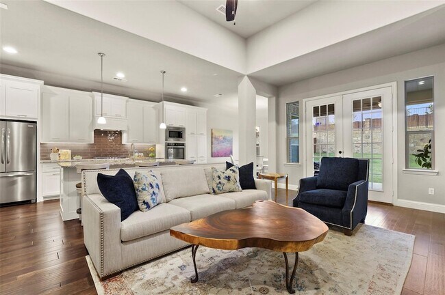 Building Photo - 11482 Misty Ridge Dr