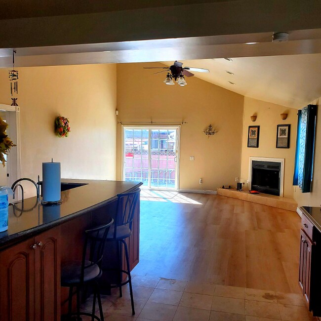Foto del edificio - 6603 Crossway Dr