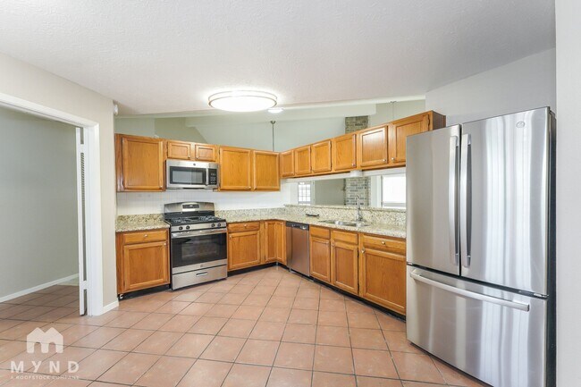 Building Photo - 3218 Sedgeborough Cir