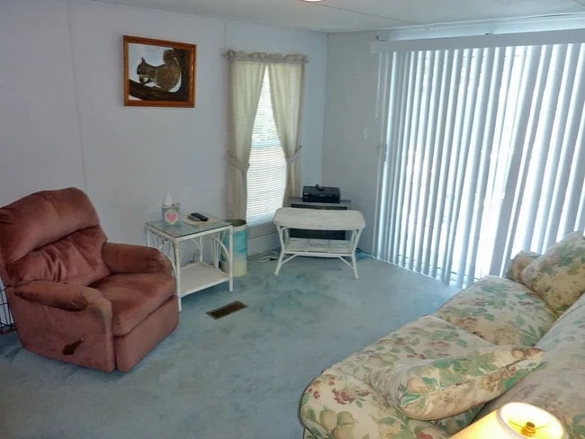 Building Photo - 31 Sawgrass Rd