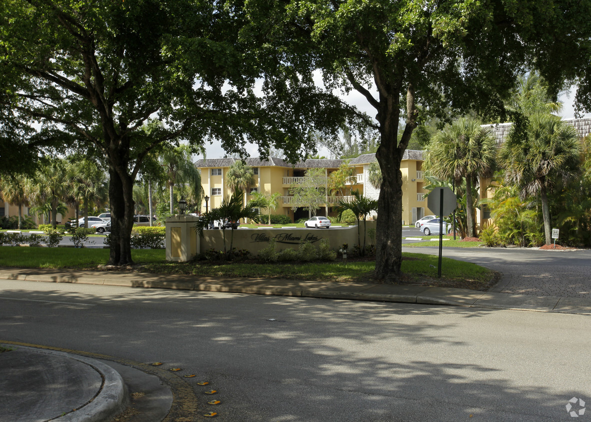 Foto del edificio - Villas of Miami Lakes