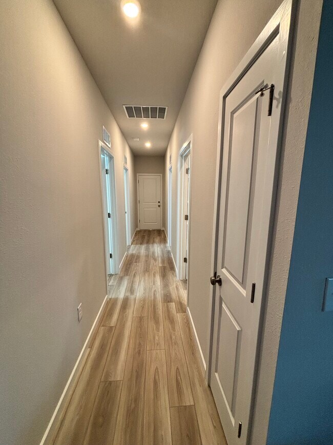 Foto del edificio - 14852 Macadamia Ln