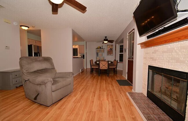 Foto del edificio - 2710 Hanovertown Dr