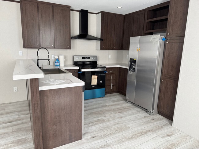 Building Photo - 1702 Dakota Trce