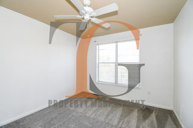 Foto del edificio - 2/2 Condo in the Gated Community of Villa ...