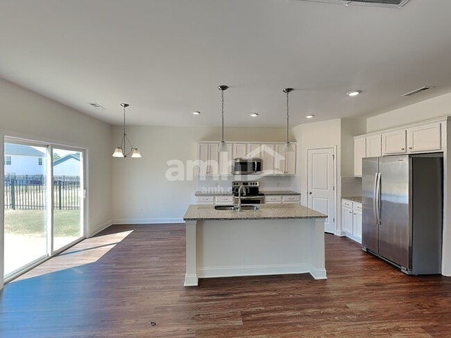 Building Photo - 4034 Birchfield Pl