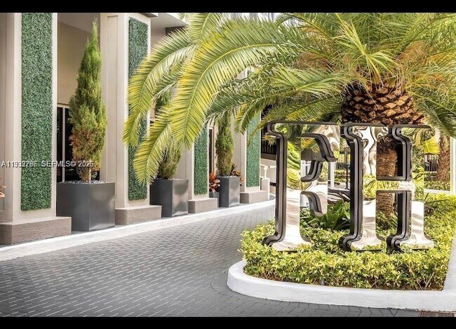 Foto del edificio - 185 SE 14th Terrace