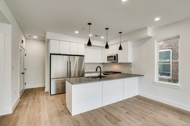 Foto del edificio - 3230 13th St NW