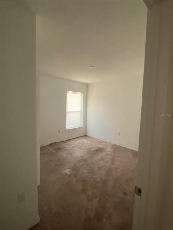 Building Photo - 8 Wood Amber Ln