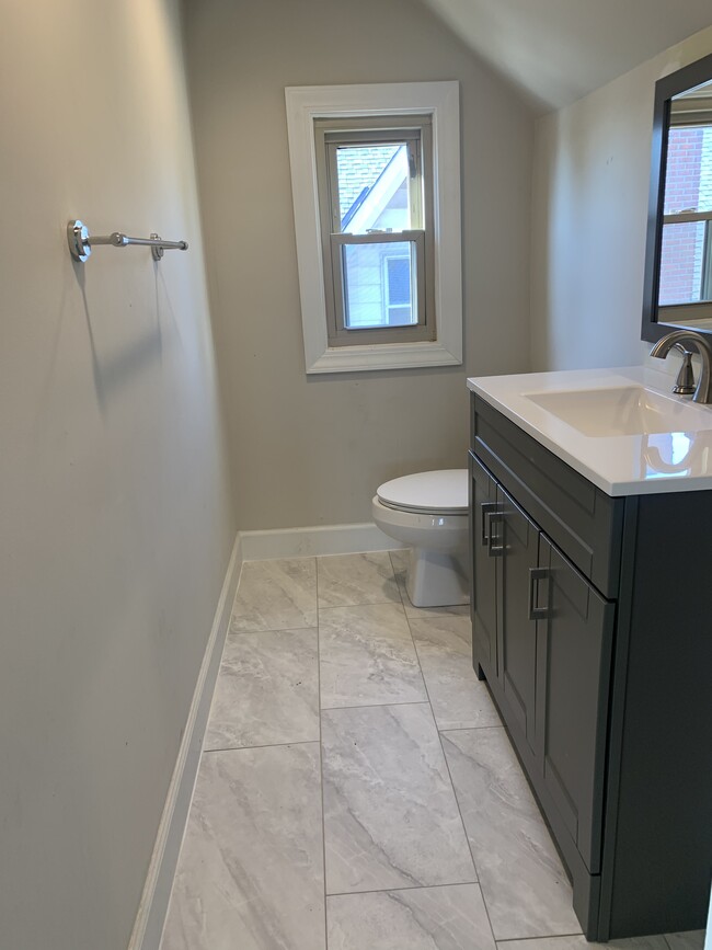 Bathroom 2 - 3510 Hilda Ave