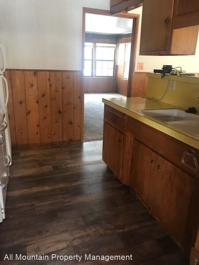 Building Photo - 1 br, 1 bath House - 585 Talmadge Rd