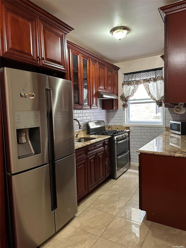 Building Photo - 30-11 85th St