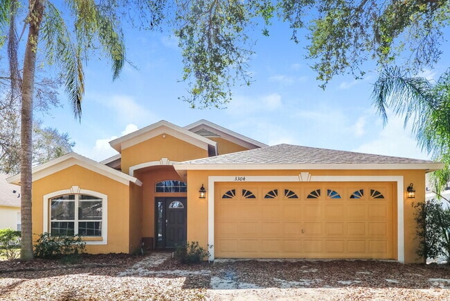Building Photo - 3304 Pin Oak Ln