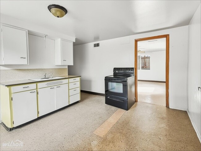 Foto del edificio - 904 S 48th Ave