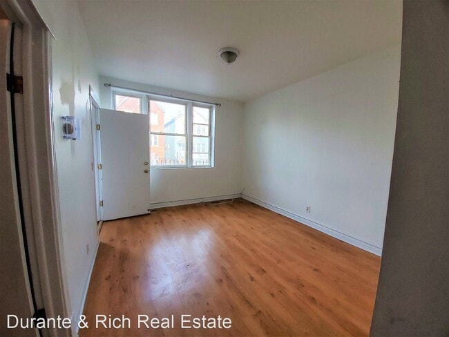Building Photo - 2 br, 1 bath House - 2617 W 24th St Unit 1
