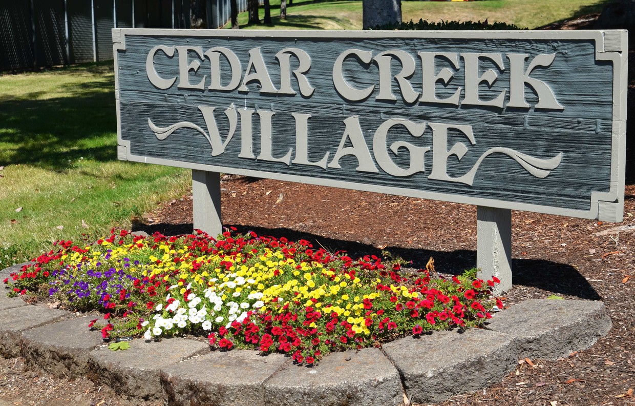 Foto principal - Cedar Creek Village