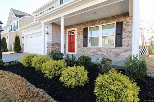 Building Photo - 5875 Pilmour Dr