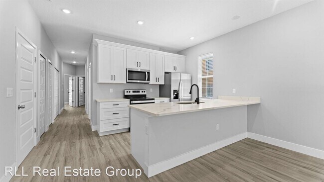 Foto del edificio - 3 br, 2 bath House - 4495 Barna Avenue