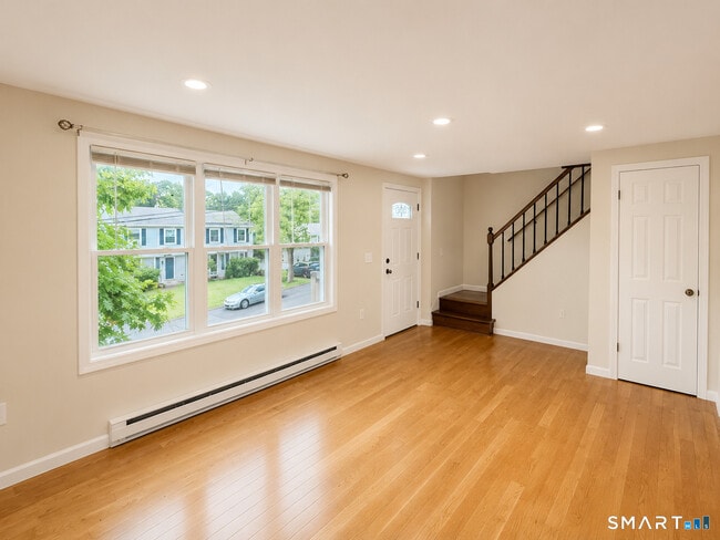Building Photo - 56 Doman Dr