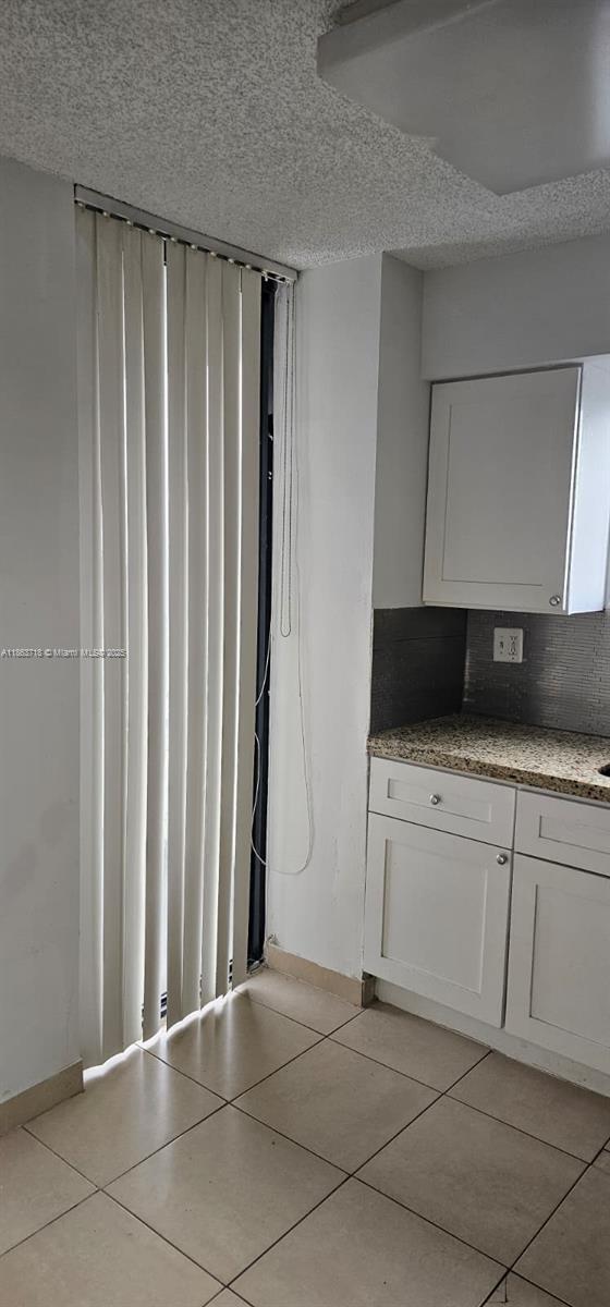 Foto del edificio - 3300 NE 192 St
