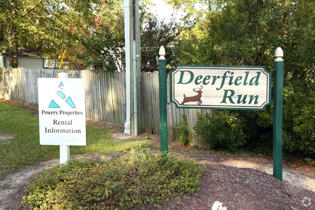 Foto del edificio - Deerfield Run Apartments