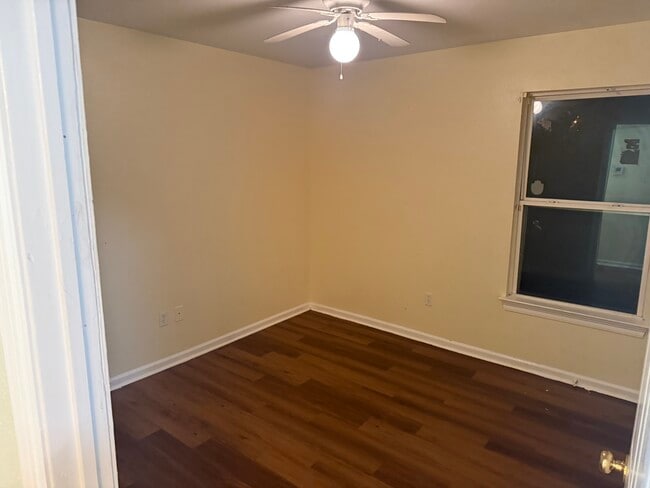 Building Photo - 3454 Osceola St