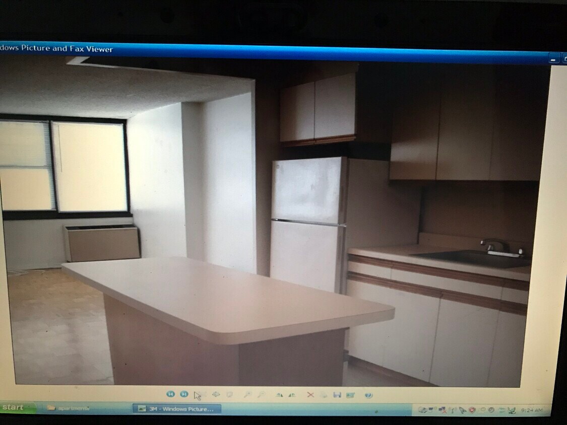 Primary Photo - 280 Marin Blvd