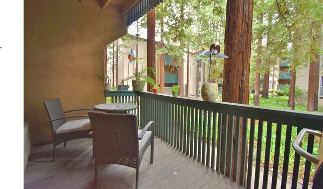 Foto del edificio - 155 Sharene Ln