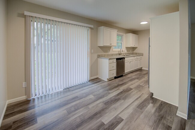 Foto del edificio - Single Family Home