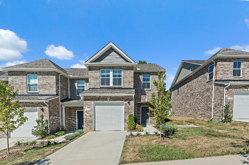 Foto principal - 7136 Mapleside Ln