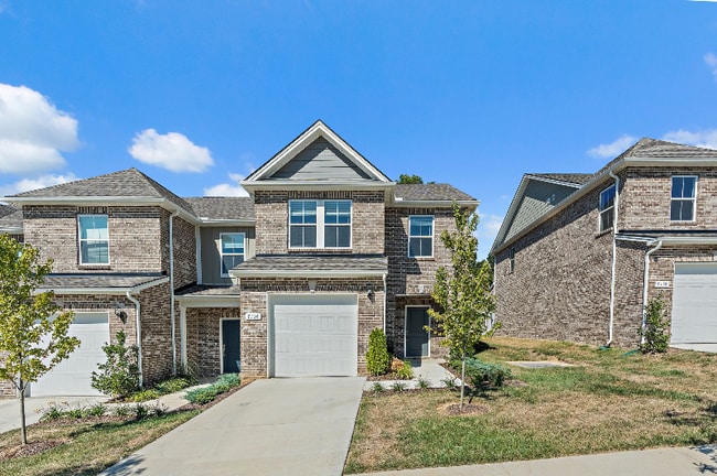 Building Photo - 7136 Mapleside Ln