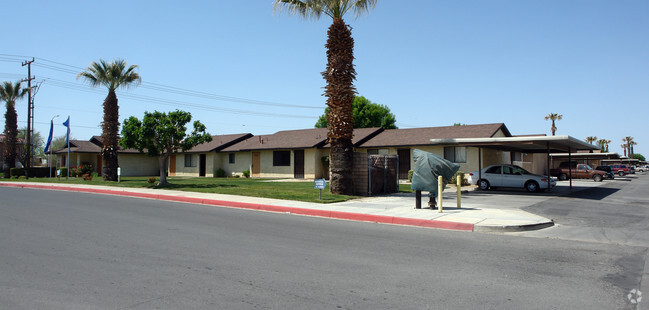 Building Photo - Aspire Seneca