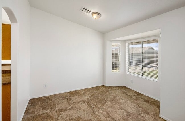 Building Photo - 3106 N Sea Pines