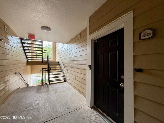 Foto del edificio - 8550 Touchton Rd